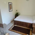 招待所 阿维尔宾馆 *
